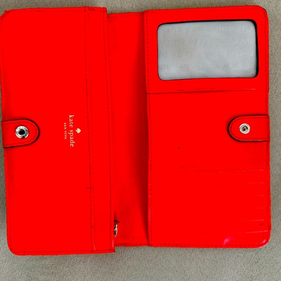Kate Spade wallet - Picture 2 of 2